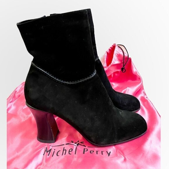 Vintage Michel Perry Black Suede Ankle booties size 38 EU - Picture 3 of 12